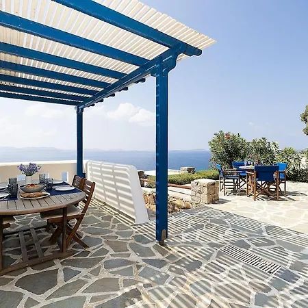 Elanora Villa *
